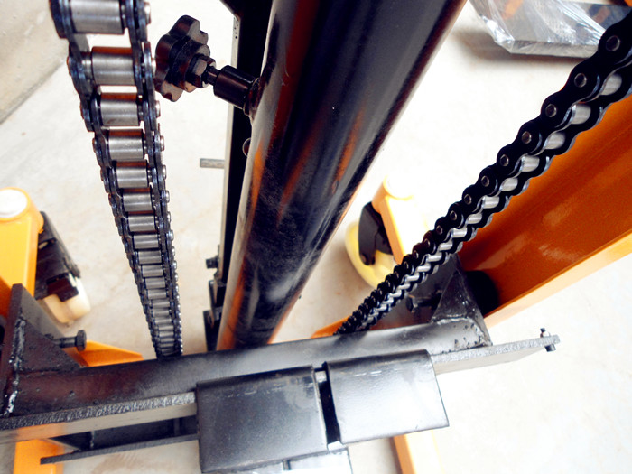 手動(dòng)液壓堆高車售價(jià)