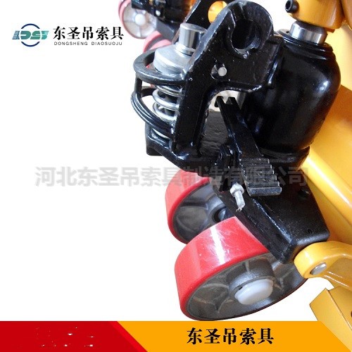 手動地牛叉車配件--河北東圣吊索具制造有限公司--小型攪拌機|手動叉車|液壓堆高車|手動叉車